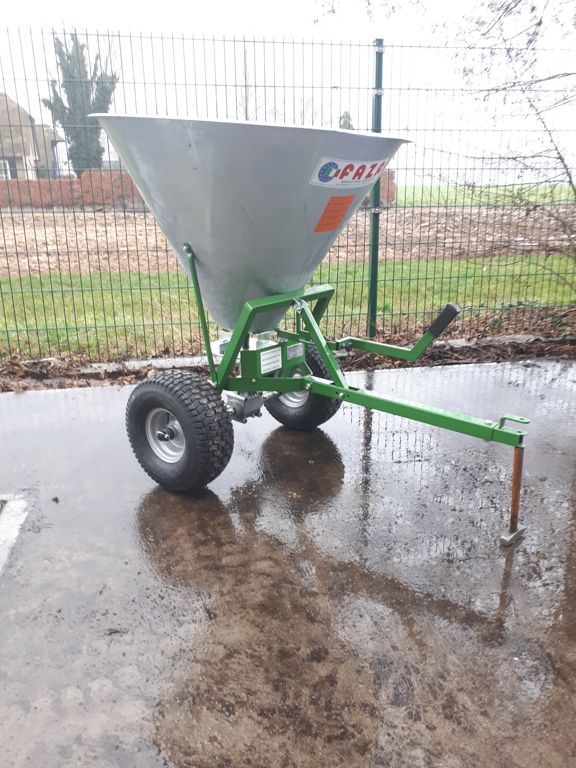 FAZA Garden 150GA getrokken strooier